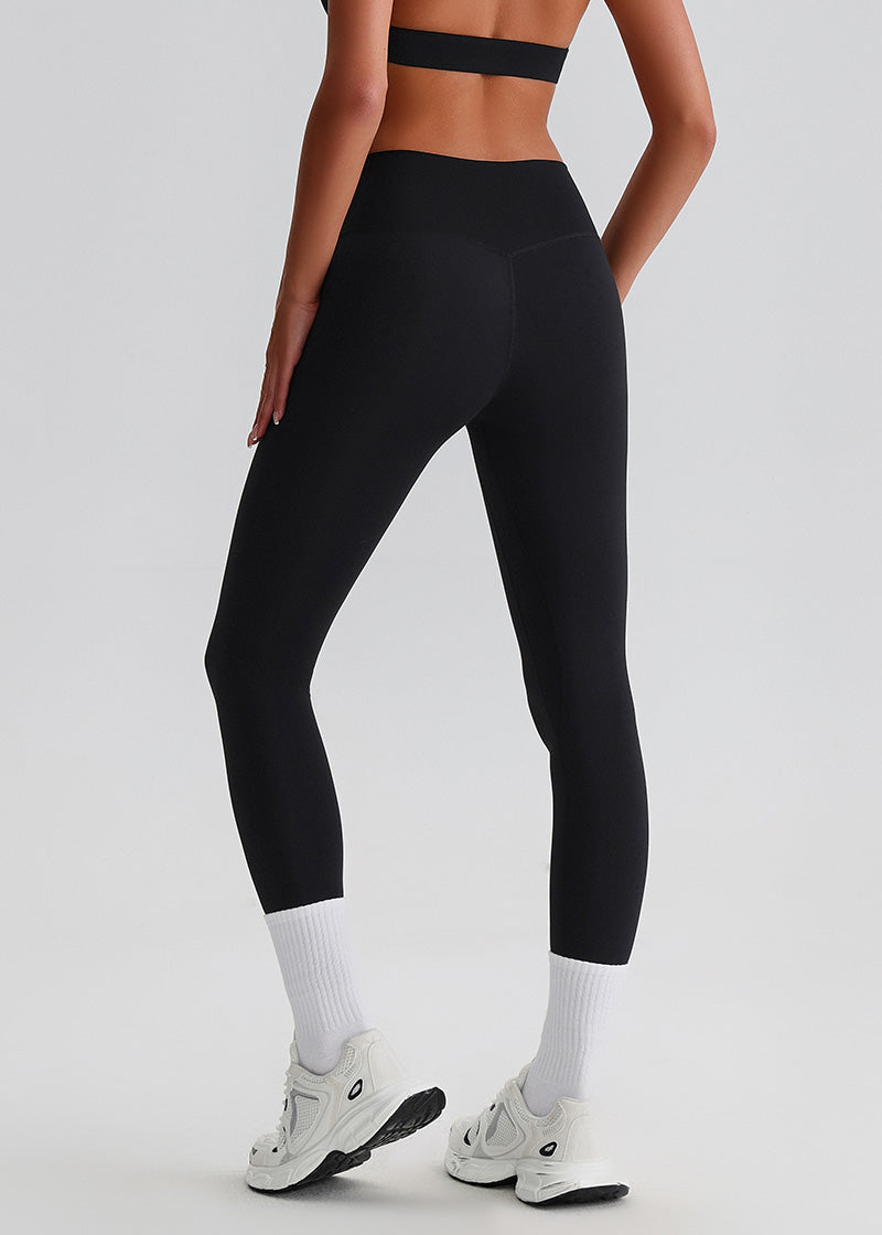 SISQUEEN No Line Recycled Leggings - Women’s Activewear-Black Leggings-02