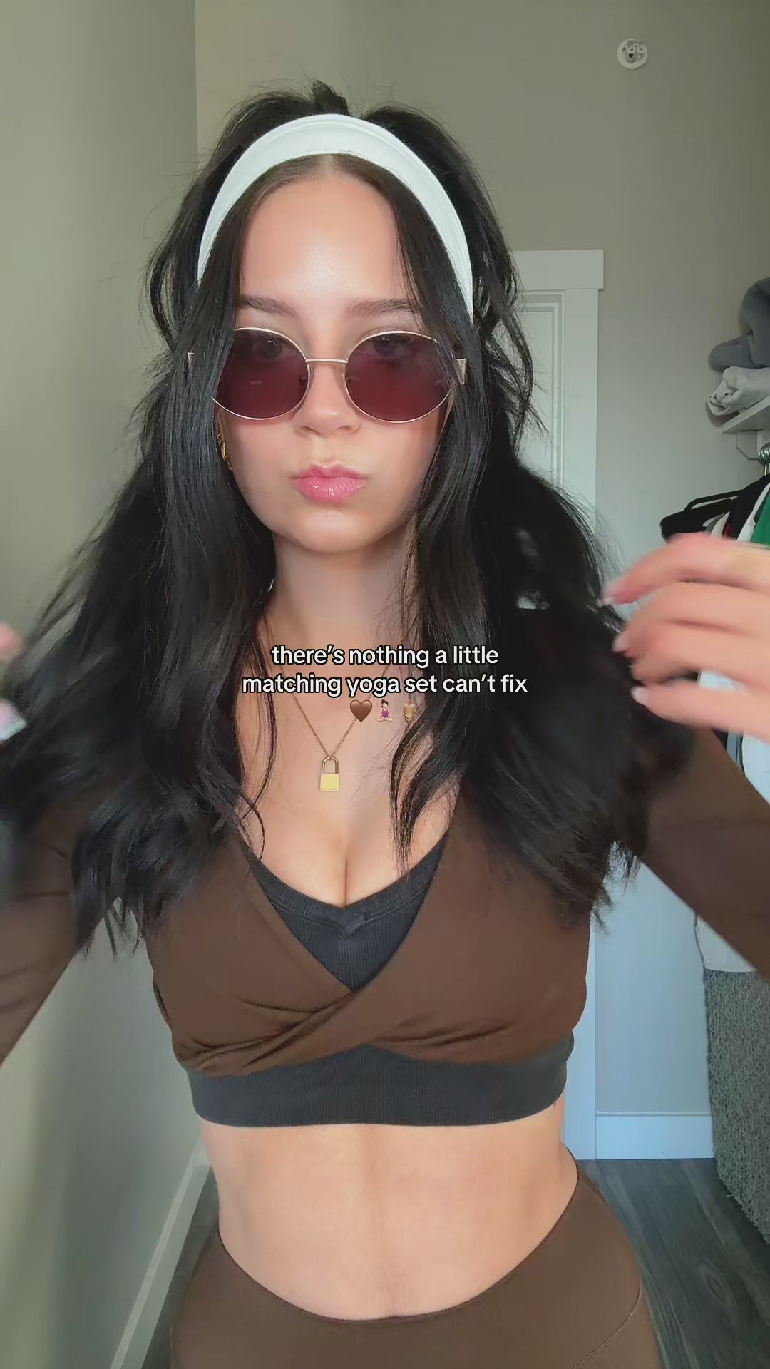 SisEco™ Twist Crop Long Sleeve Shirt