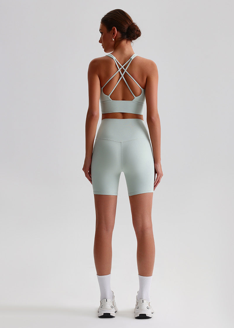 SISQUEEN Sports Set SisFlow™ 2 Piece Workout Set - Cross-back Sports Bra Yoga Shorts